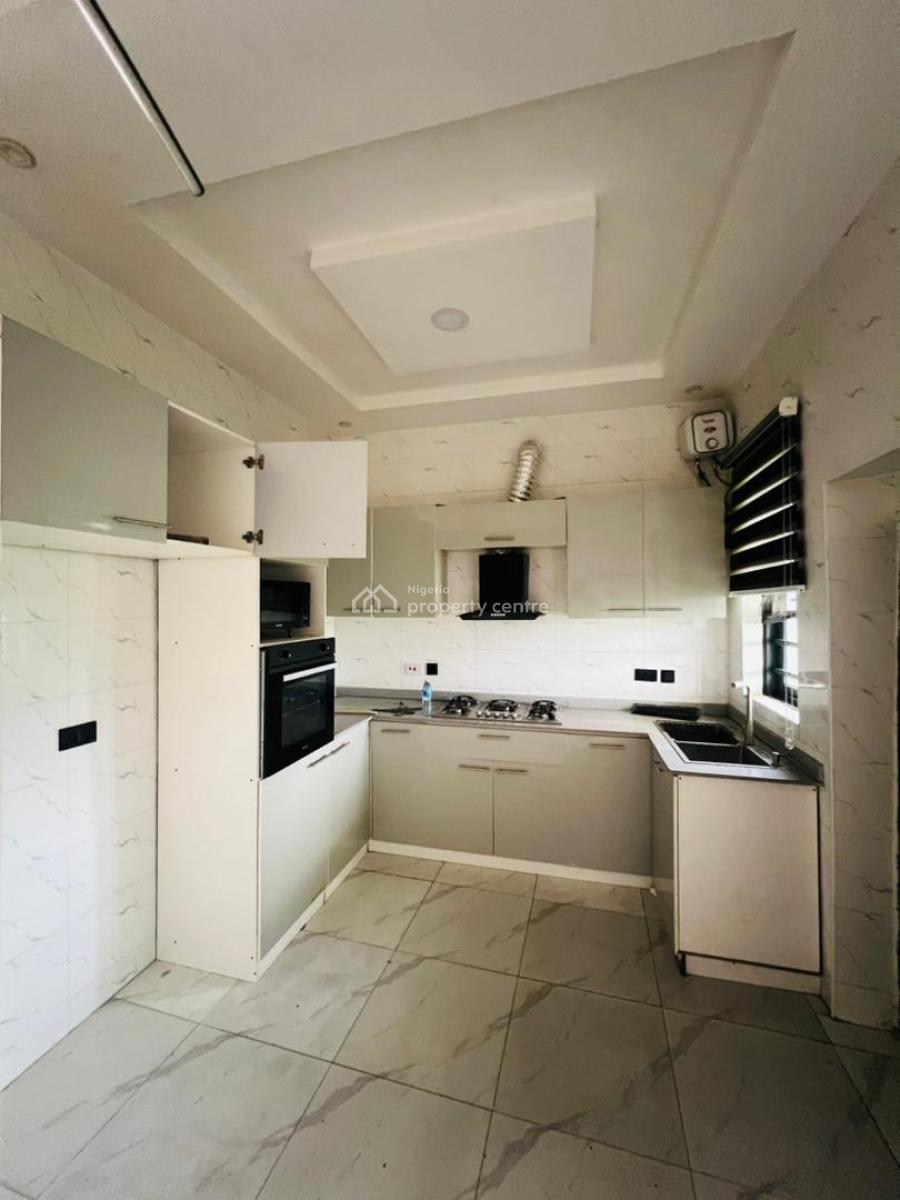 Lovely  2 Bedroom Terrace Duplex with Swimming Pool, Ikota, Lekki, Lagos, Terraced Duplex for Rent