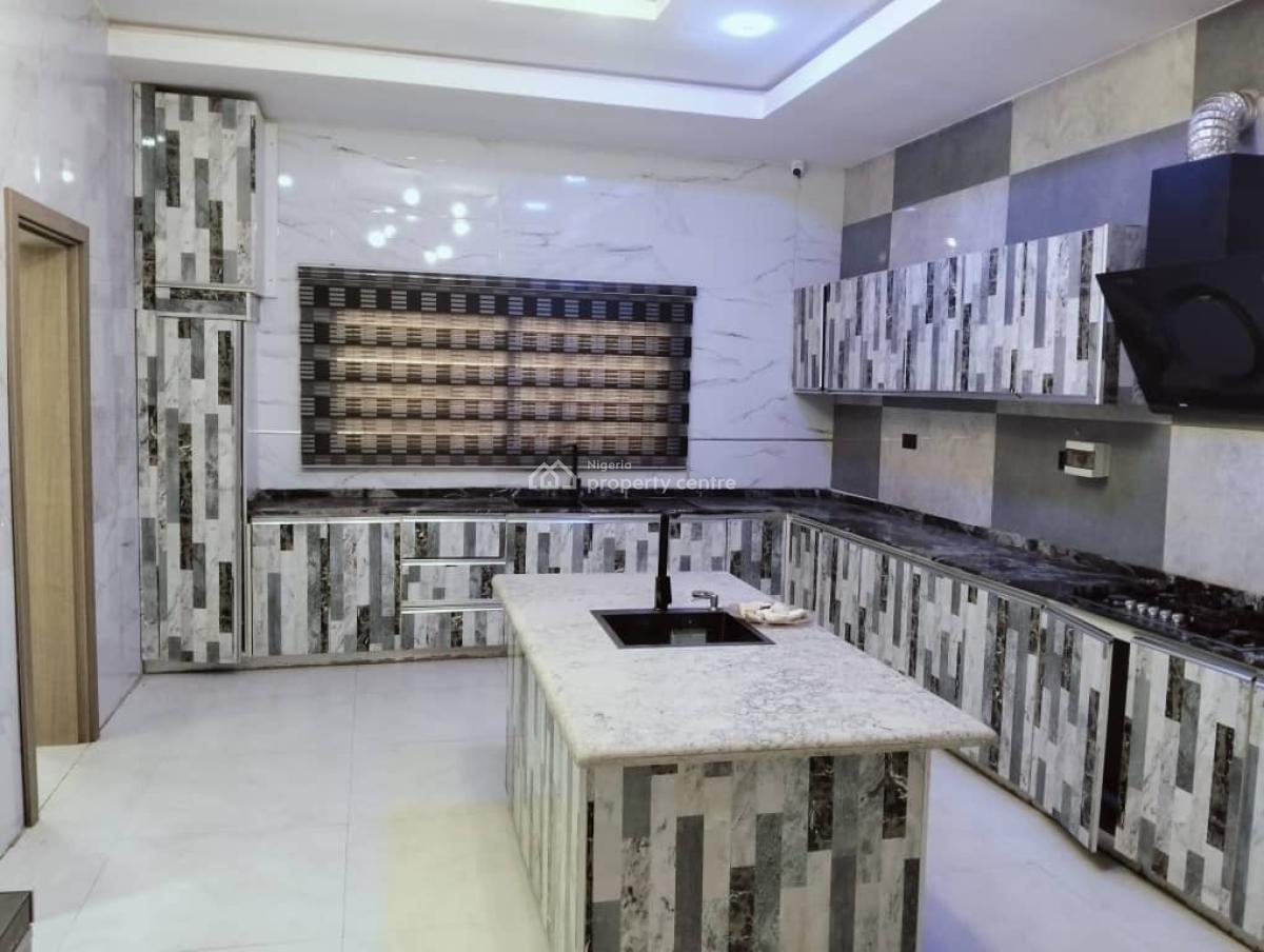 Fully Service 5 Bedroom Duplex with 2 Nos of Guest Chalets with Pool, Clement Akpamgbo Close,, Guzape District, Abuja, Detached Duplex for Rent