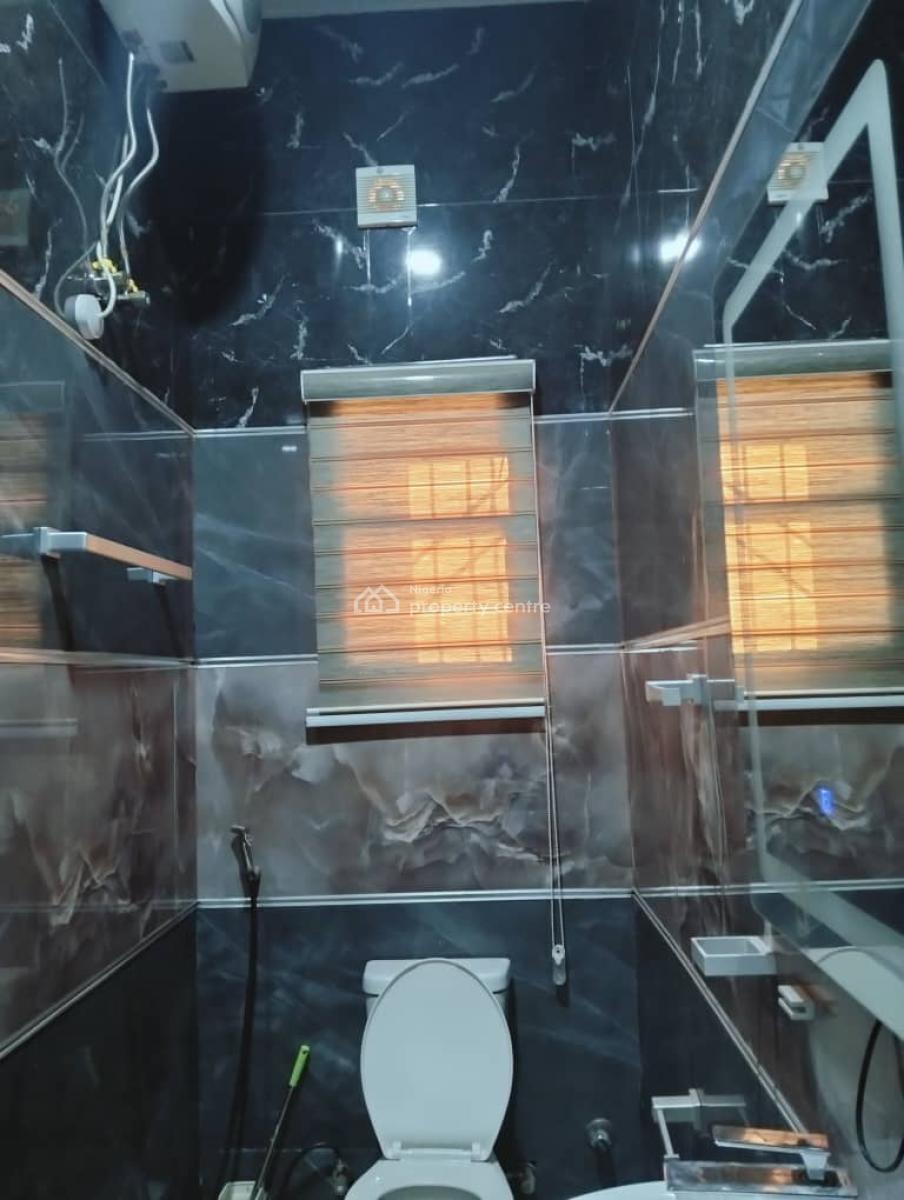 Fully Service 5 Bedroom Duplex with 2 Nos of Guest Chalets with Pool, Clement Akpamgbo Close,, Guzape District, Abuja, Detached Duplex for Rent