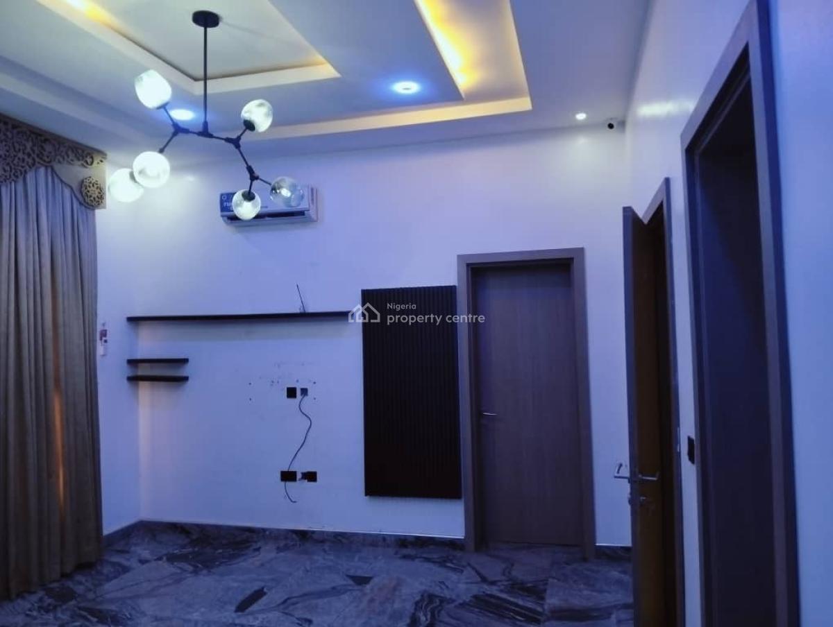 Fully Service 5 Bedroom Duplex with 2 Nos of Guest Chalets with Pool, Clement Akpamgbo Close,, Guzape District, Abuja, Detached Duplex for Rent