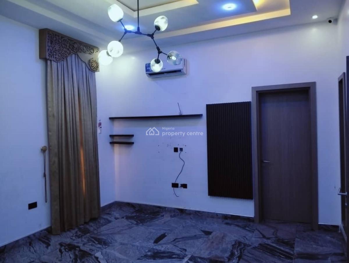 Fully Service 5 Bedroom Duplex with 2 Nos of Guest Chalets with Pool, Clement Akpamgbo Close,, Guzape District, Abuja, Detached Duplex for Rent