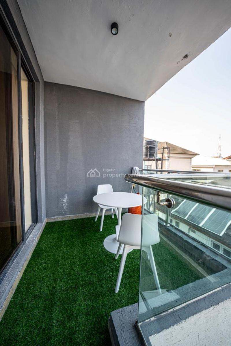 1 Bedroom Luxury Apartment, Cinema Style, Off Admiralty Way, Lekki Phase 1, Lekki, Lagos, Mini Flat (room and Parlour) Short Let