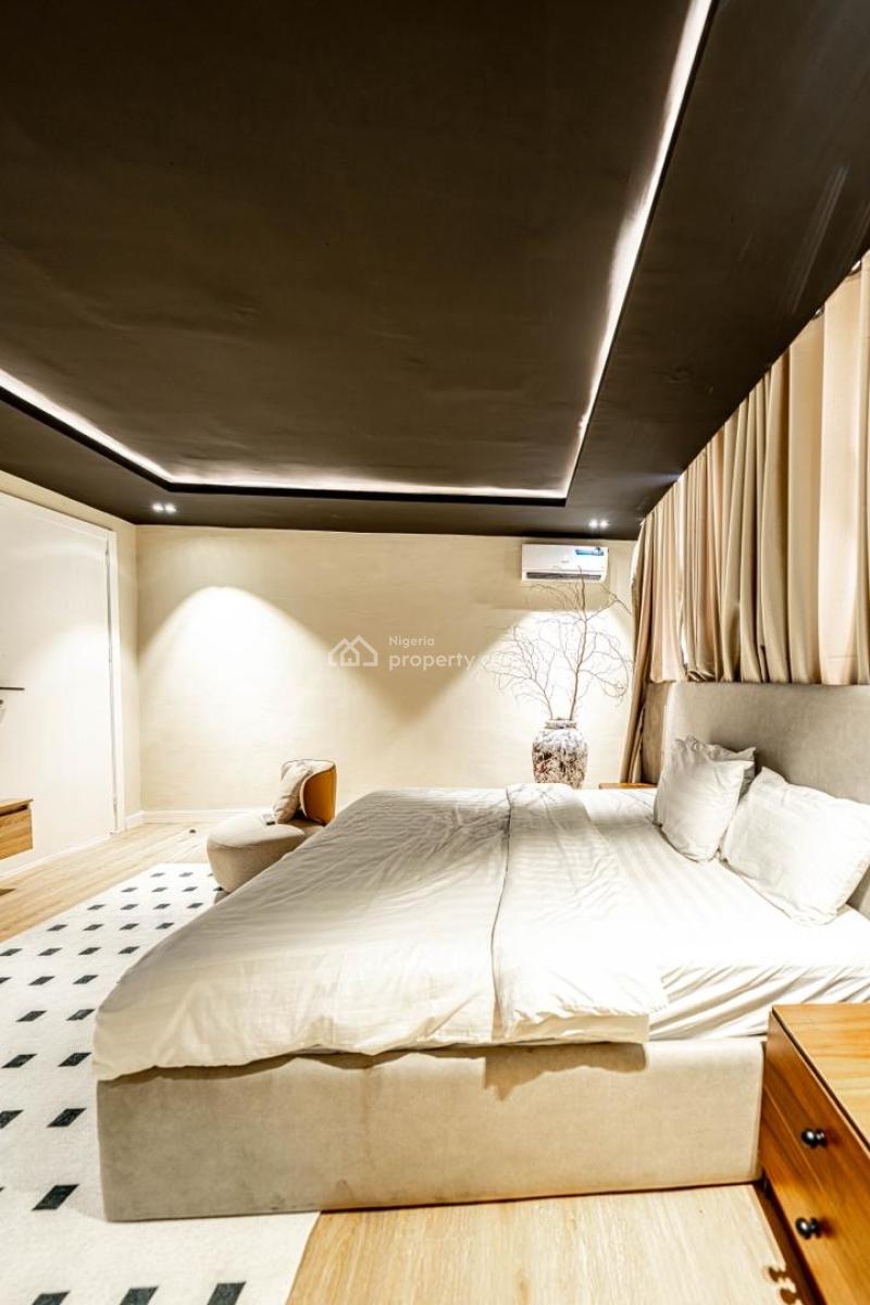 1 Bedroom Luxury Apartment, Cinema Style, Off Admiralty Way, Lekki Phase 1, Lekki, Lagos, Mini Flat (room and Parlour) Short Let