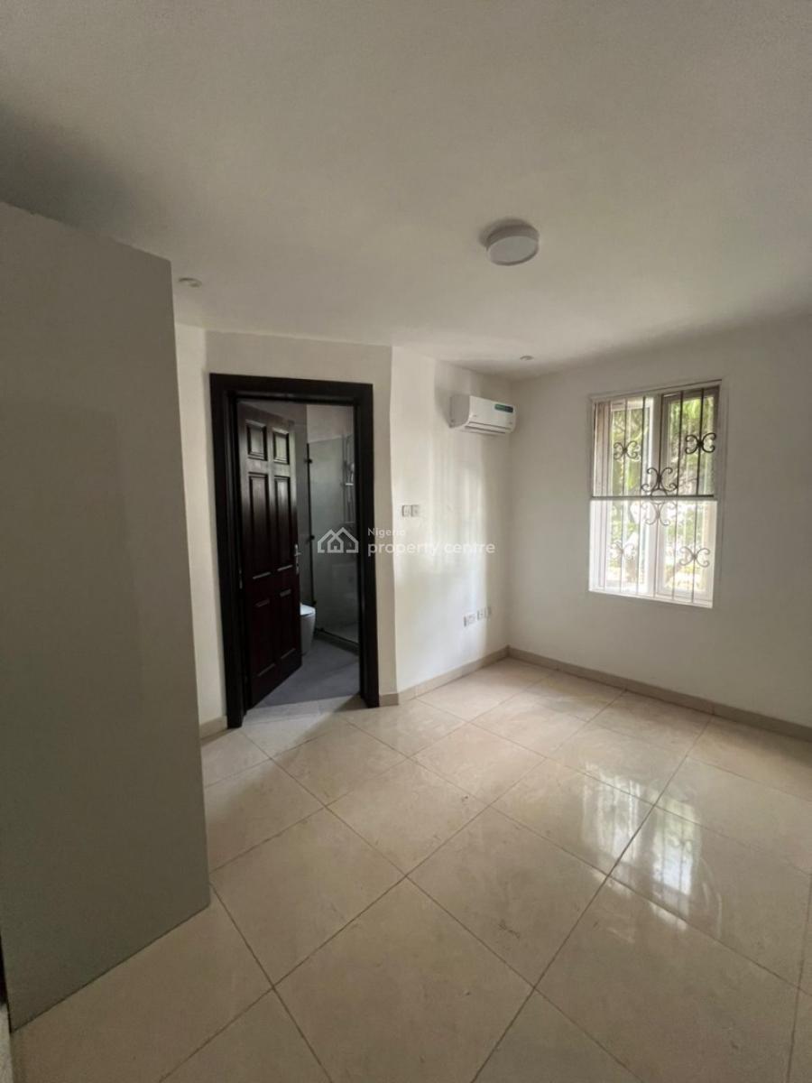 2 Units of Newly Renovated 5-bedroom Terrace with Bq, Banana Island, Ikoyi, Lagos, Terraced Duplex for Rent