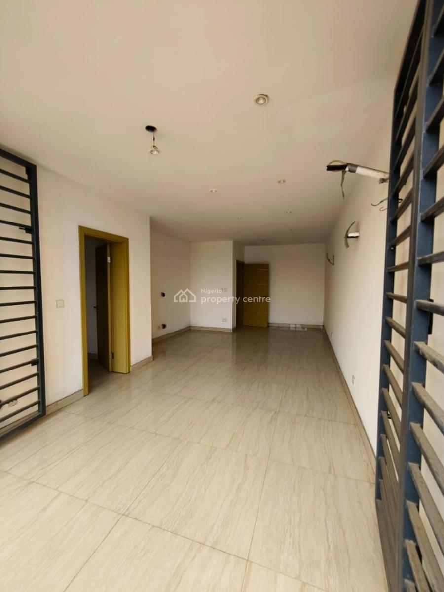 Beautiful Well Renovated 4 Bedroom Townhouse Plus Bq, Chevron, Lekki, Lagos, House for Rent