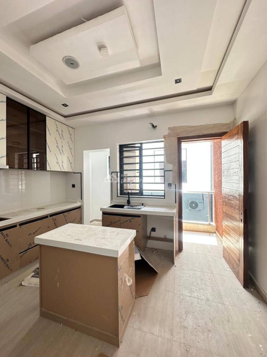 Exquisite 3 Bedroom Apartment with a Gym and Elevator, Ikate, Lekki, Lagos, Flat / Apartment for Sale