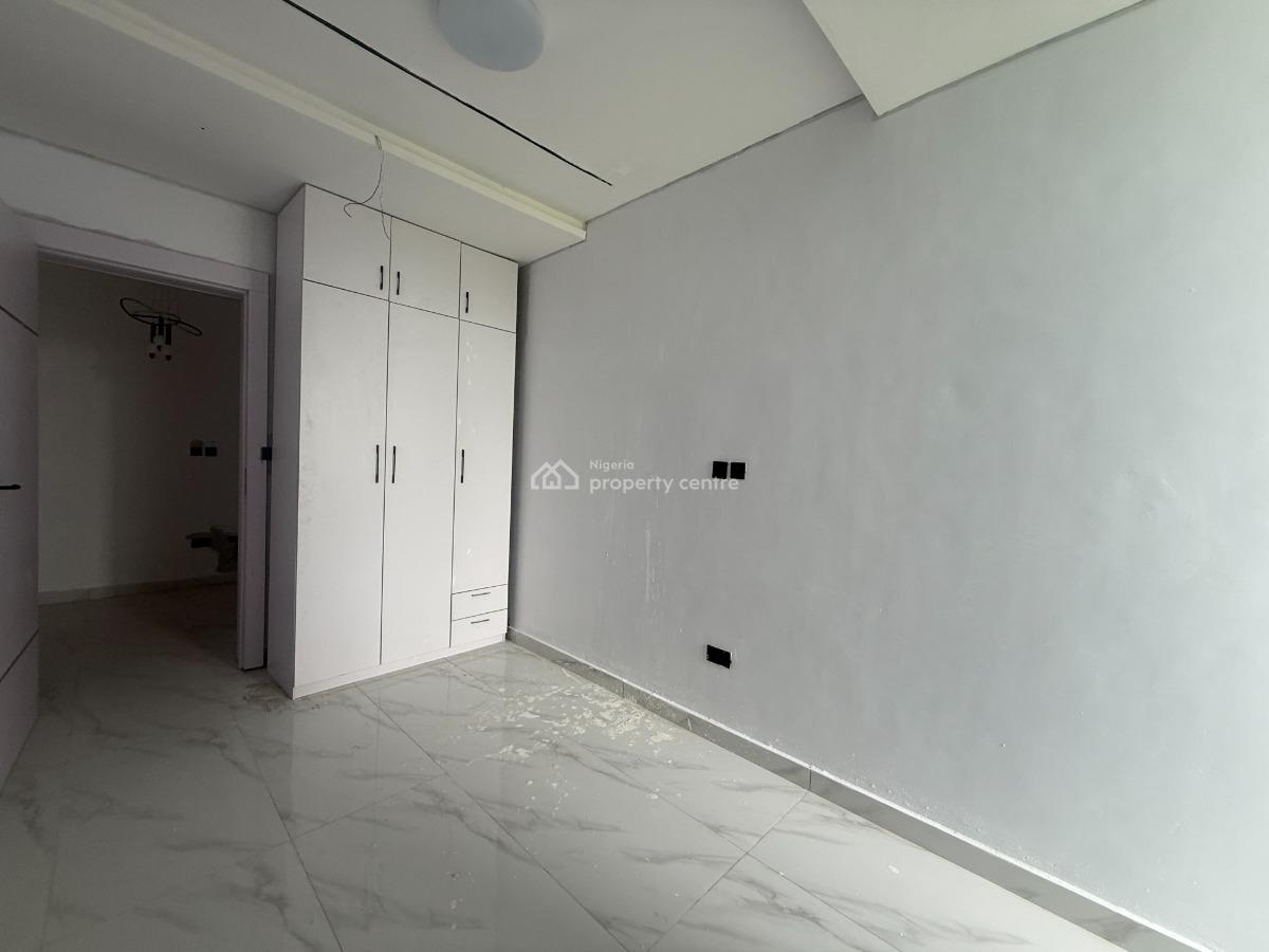 3 Bedroom Terrace Available, Lekki Phase 2, Lekki, Lagos, Terraced Duplex for Sale