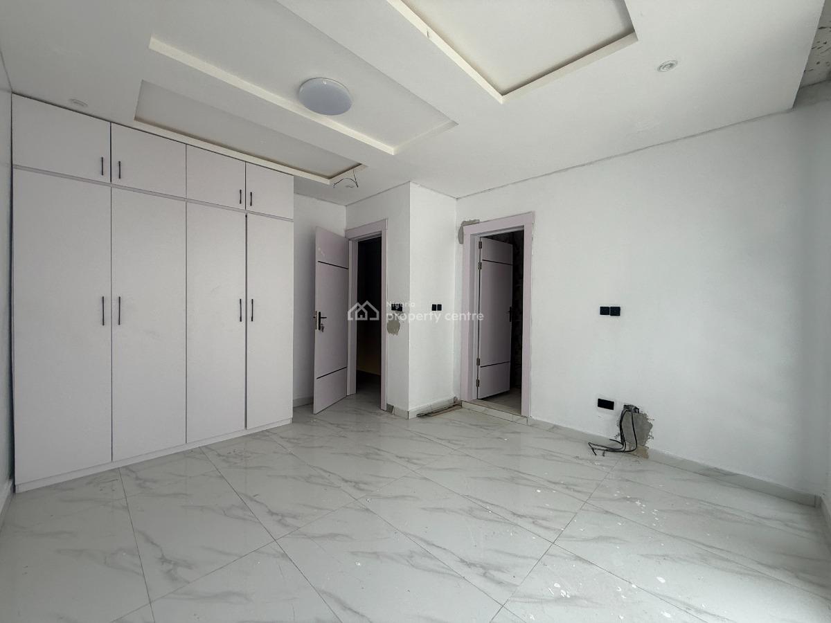 3 Bedroom Terrace Available, Lekki Phase 2, Lekki, Lagos, Terraced Duplex for Sale