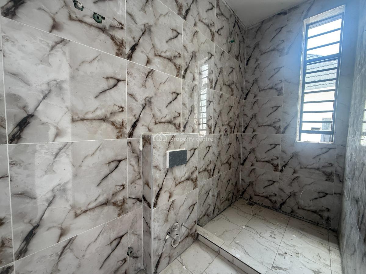3 Bedroom Terrace Available, Lekki Phase 2, Lekki, Lagos, Terraced Duplex for Sale