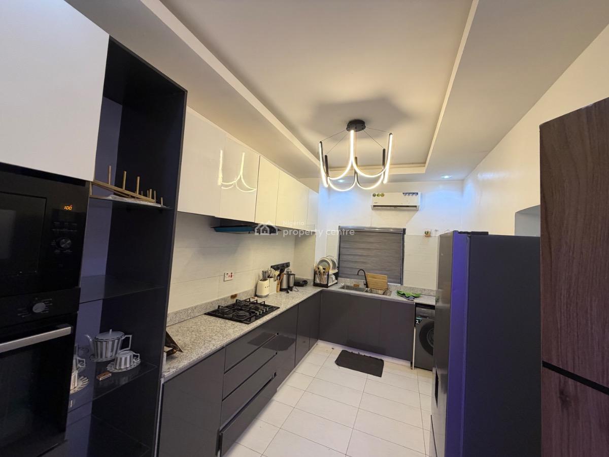 Finely Furnished 2bedrooms Flat with Bq, Whitesand School Road, Lekki Right, Lekki Phase 1, Lekki, Lagos, Flat / Apartment for Rent