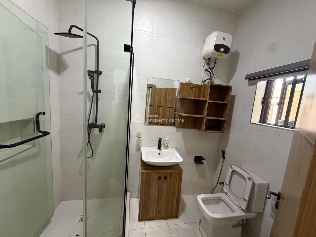 Finely Furnished 2bedrooms Flat with Bq, Whitesand School Road, Lekki Right, Lekki Phase 1, Lekki, Lagos, Flat / Apartment for Rent