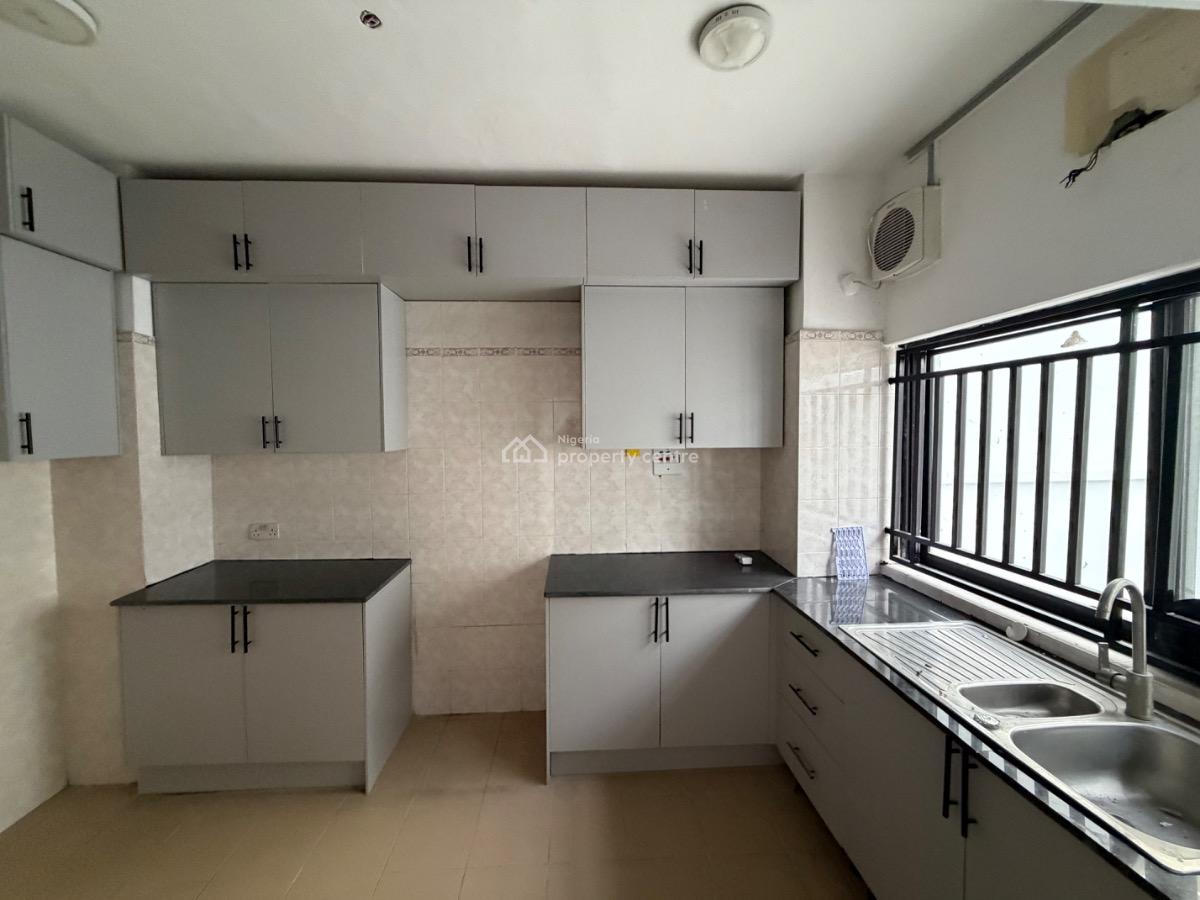 Spacious 4bedrooms Town House, 2b Louis Solomon Close, Victoria Island, Victoria Island (vi), Lagos, Terraced Duplex for Rent
