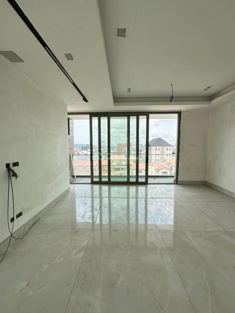 Exquisite Newly Built 3 Bedroom Maisonette with a Gym, Pool and Bq, Lekki, Lagos, Flat / Apartment for Sale