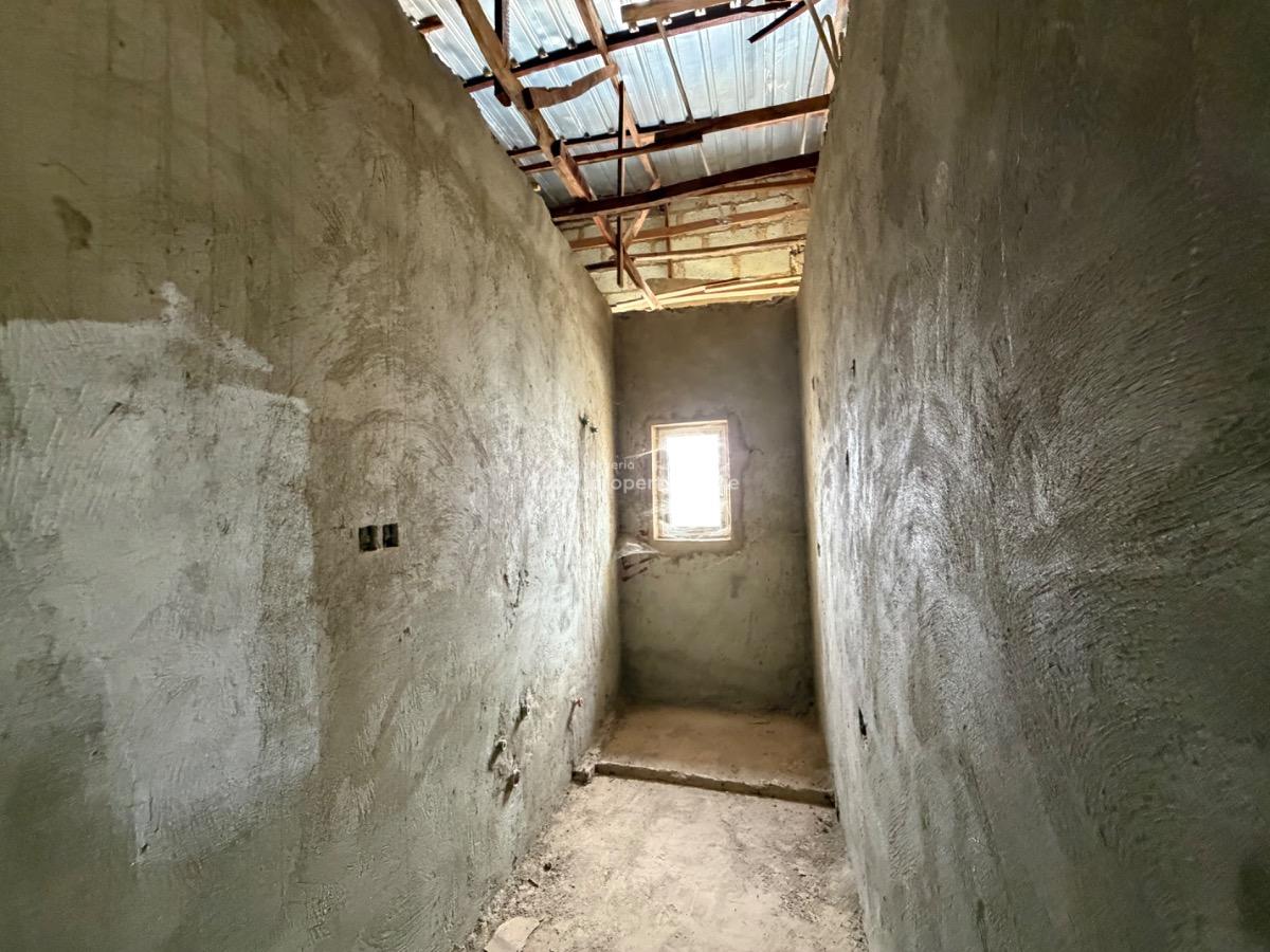 Carcass : Two Bedroom Apartment, Opposite Maitama, Katampe, Abuja, Flat / Apartment for Sale