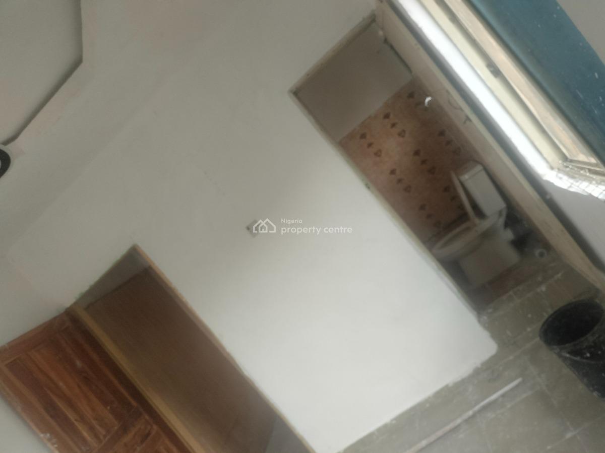 Newly Renovated Roomself in a Gated Neighbourhood  Accesible to Bustop, Ketu, Alapere, Ketu, Lagos, Self Contain (single Rooms) for Rent