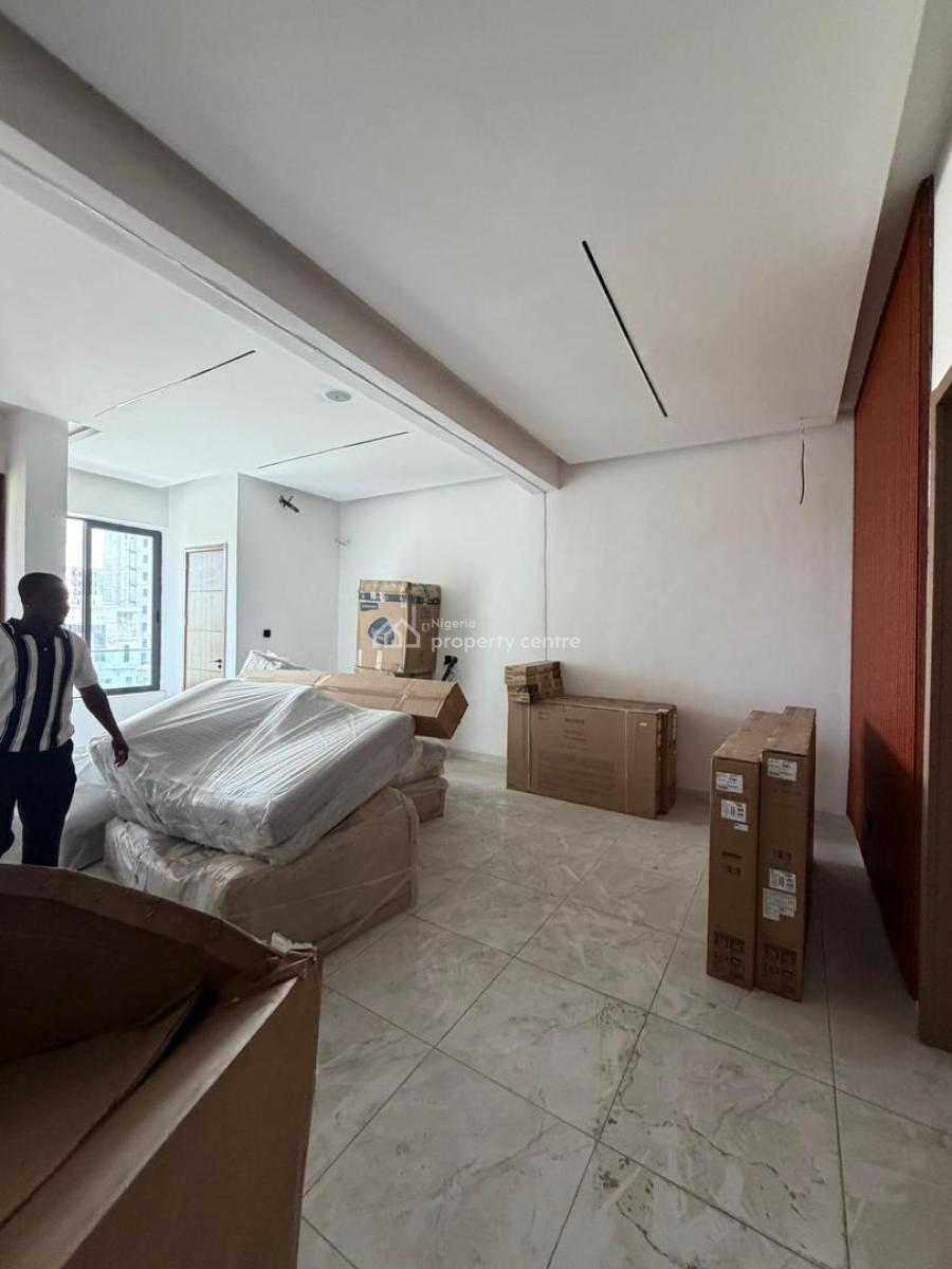 Luxurious 2 Bedroom Apartment, Off Freedomway, Lekki, Lagos, Flat / Apartment for Sale