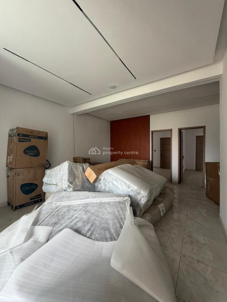 Luxurious 2 Bedroom Apartment, Off Freedomway, Lekki, Lagos, Flat / Apartment for Sale