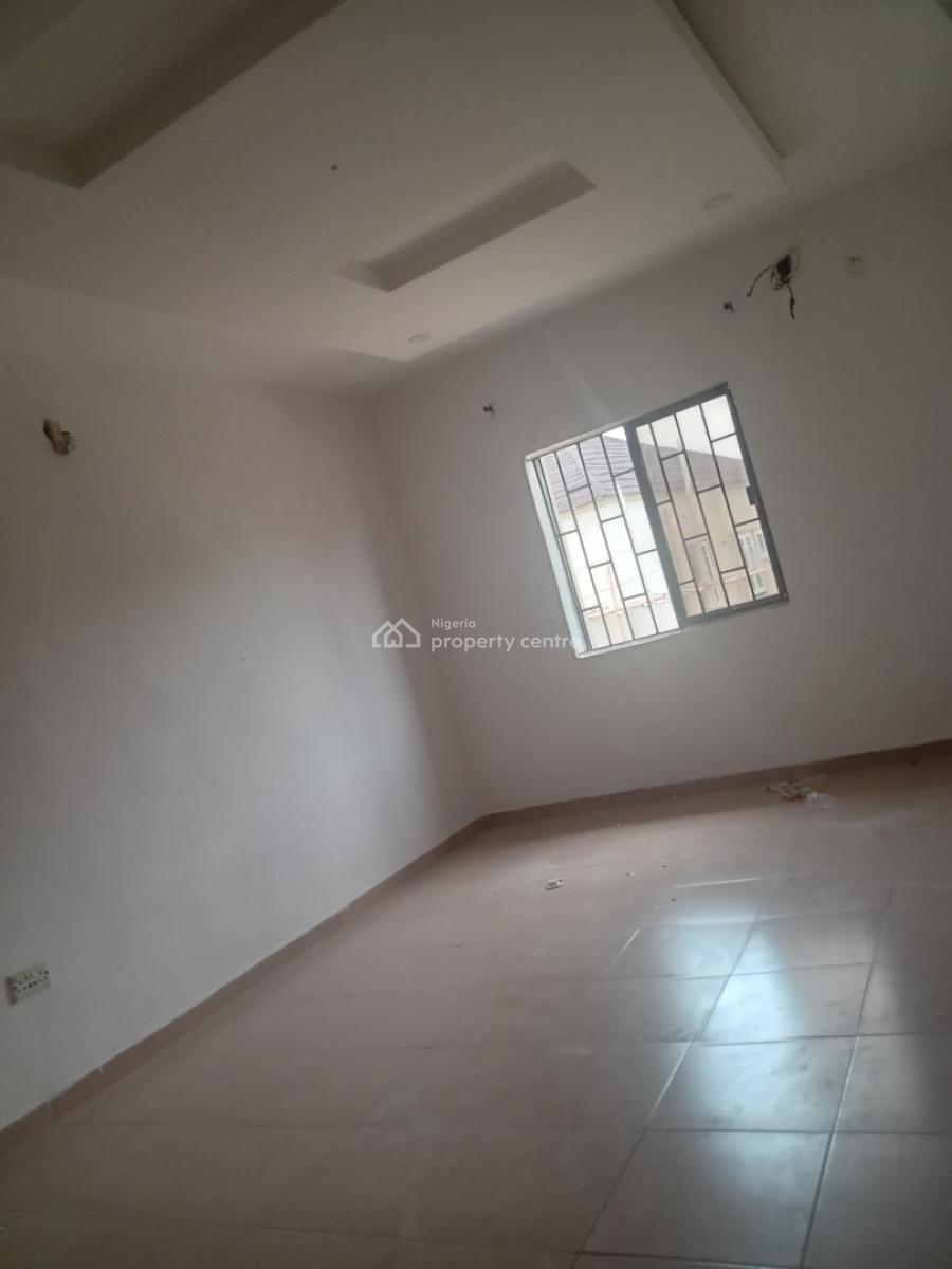 Luxurious Spacious 2bedroom Flat Upstairs, Unity Estate Badore Ajah Lagos, Badore, Ajah, Lagos, Flat / Apartment for Rent