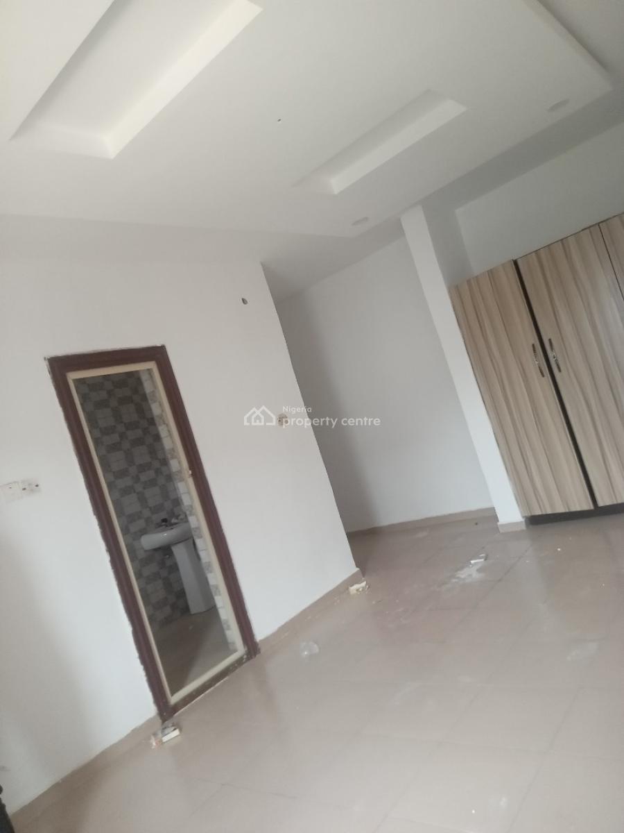 Luxurious Spacious 2bedroom Flat Upstairs, Unity Estate Badore Ajah Lagos, Badore, Ajah, Lagos, Flat / Apartment for Rent