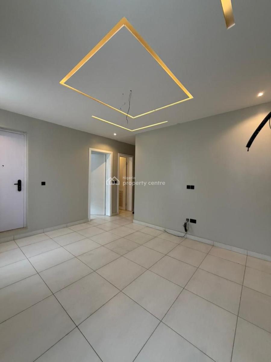 Luxurious & Spacious 4 Bedroom Terrace, Lekki Phase 1, Lekki, Lagos, Terraced Duplex for Sale