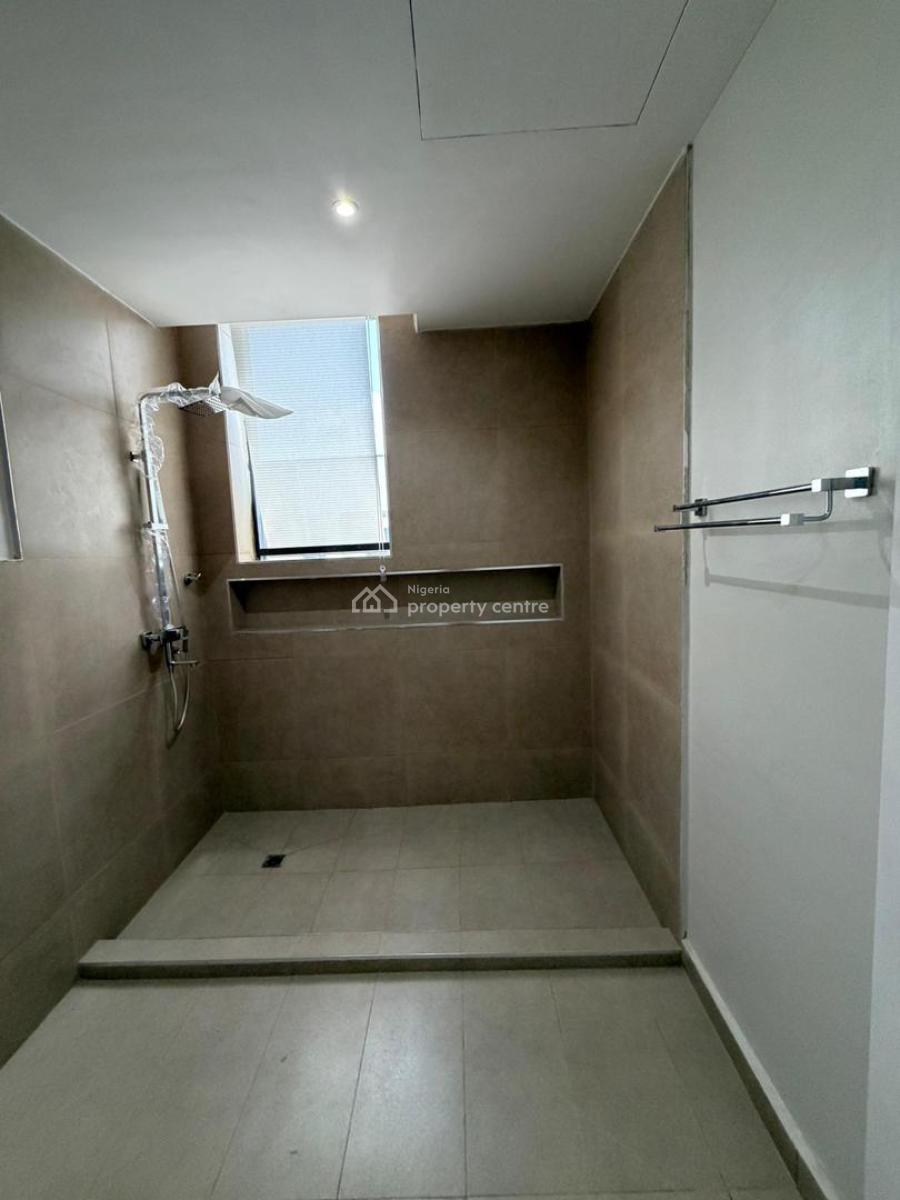 Luxurious & Spacious 4 Bedroom Terrace, Lekki Phase 1, Lekki, Lagos, Terraced Duplex for Sale