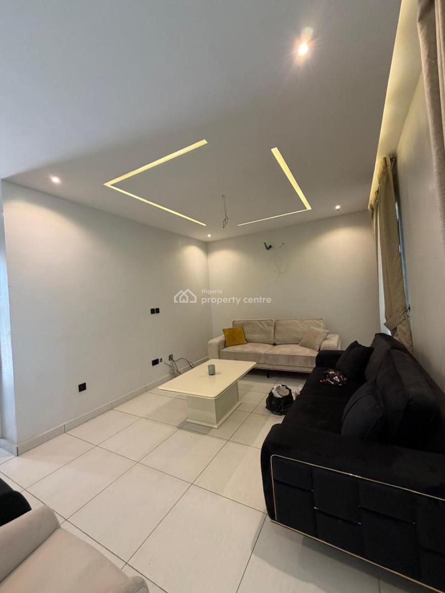 Luxurious & Spacious 4 Bedroom Terrace, Lekki Phase 1, Lekki, Lagos, Terraced Duplex for Sale