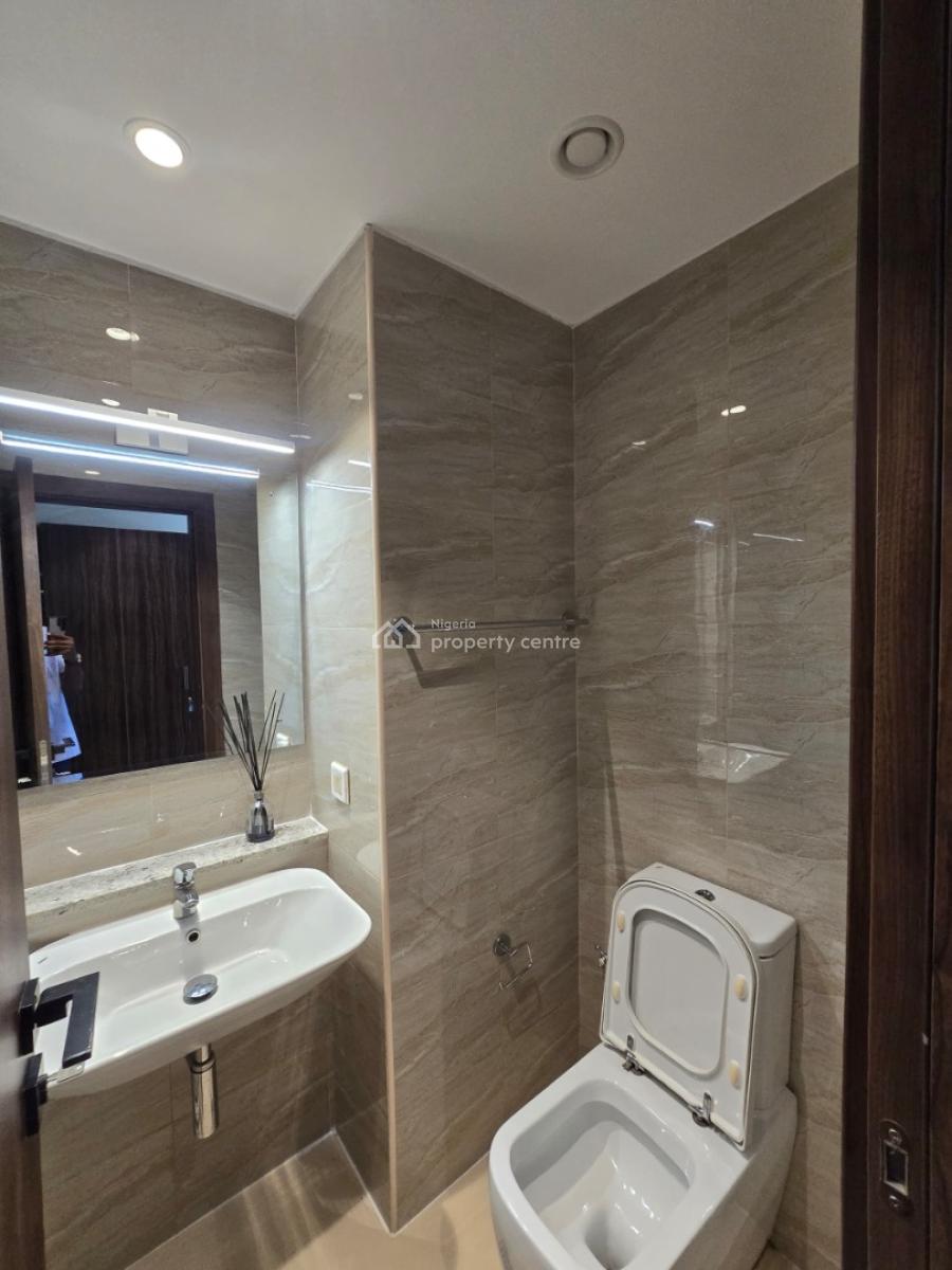 Well Finished Fully Serviced 2 Bedroom Flat with a Room Bq, Blue Water, Oniru, Victoria Island (vi), Lagos, Flat / Apartment for Rent