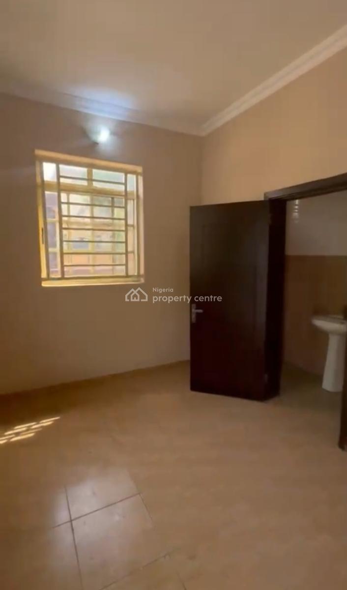 Luxury 4-bedroom Semi-detached Duplex + Bq, After Banex Bridge & Opposite Bus Terminal Mabushi, Mabushi, Abuja, Semi-detached Duplex for Rent