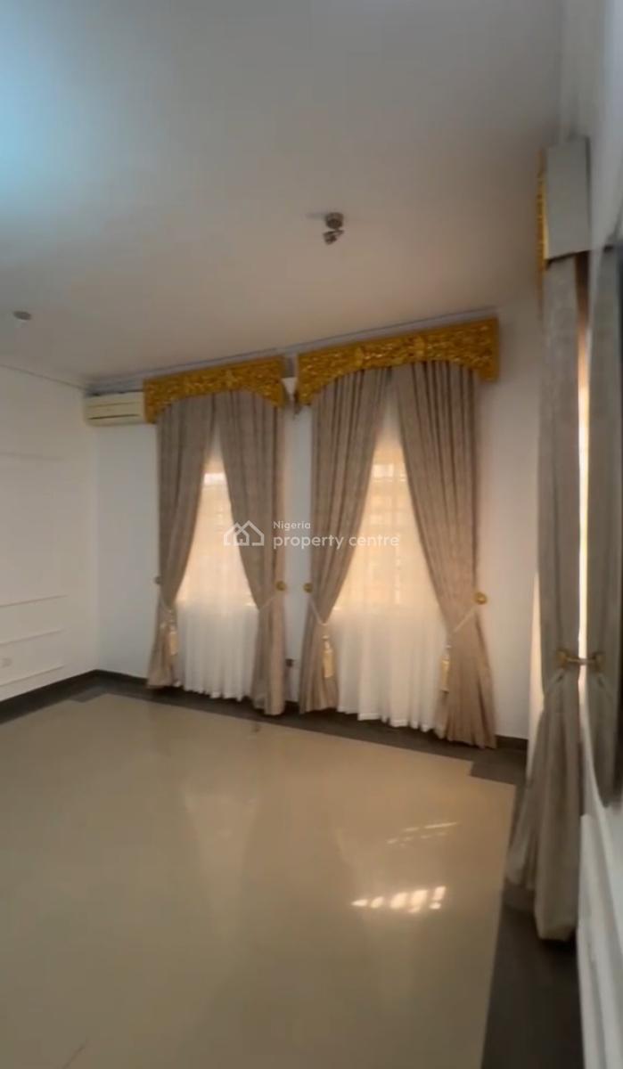 Luxury 4-bedroom Semi-detached Duplex + Bq, After Banex Bridge & Opposite Bus Terminal Mabushi, Mabushi, Abuja, Semi-detached Duplex for Rent