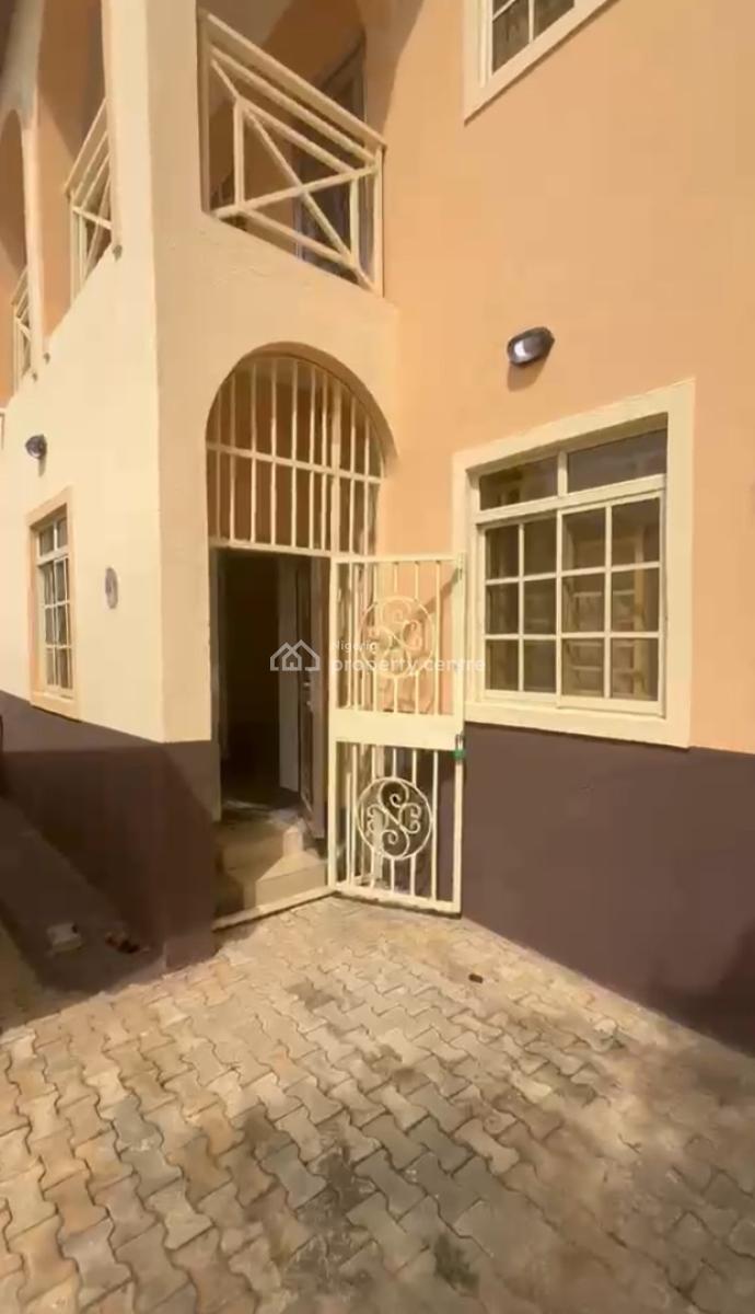 Luxury 4-bedroom Semi-detached Duplex + Bq, After Banex Bridge & Opposite Bus Terminal Mabushi, Mabushi, Abuja, Semi-detached Duplex for Rent