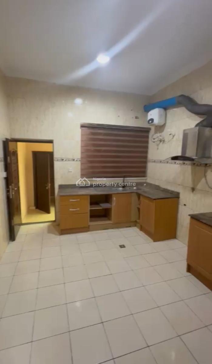 Luxury 4-bedroom Semi-detached Duplex + Bq, After Banex Bridge & Opposite Bus Terminal Mabushi, Mabushi, Abuja, Semi-detached Duplex for Rent