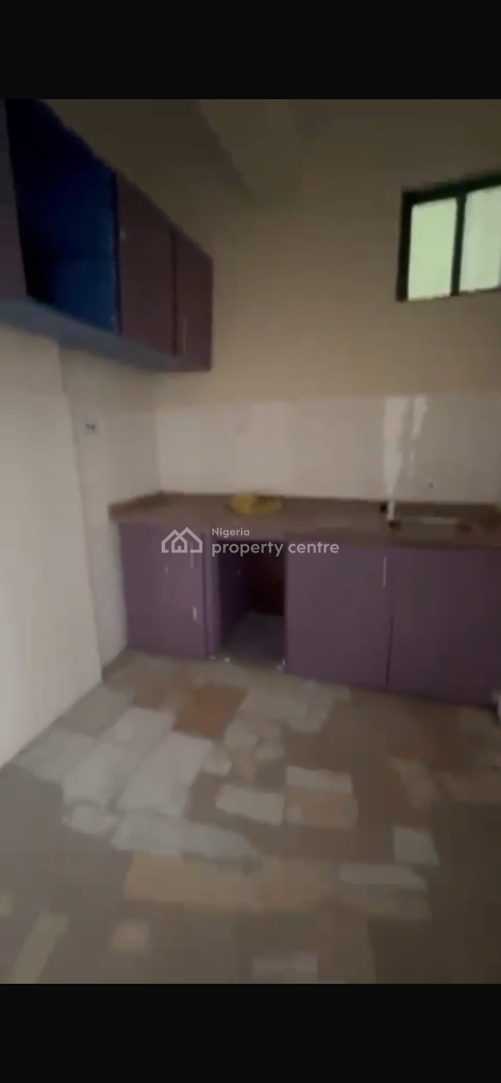 a Spacious Miniflat with Personal Kitchen and Prepaid, Chevy View Chevron, Lekki, Lagos, Mini Flat (room and Parlour) for Rent