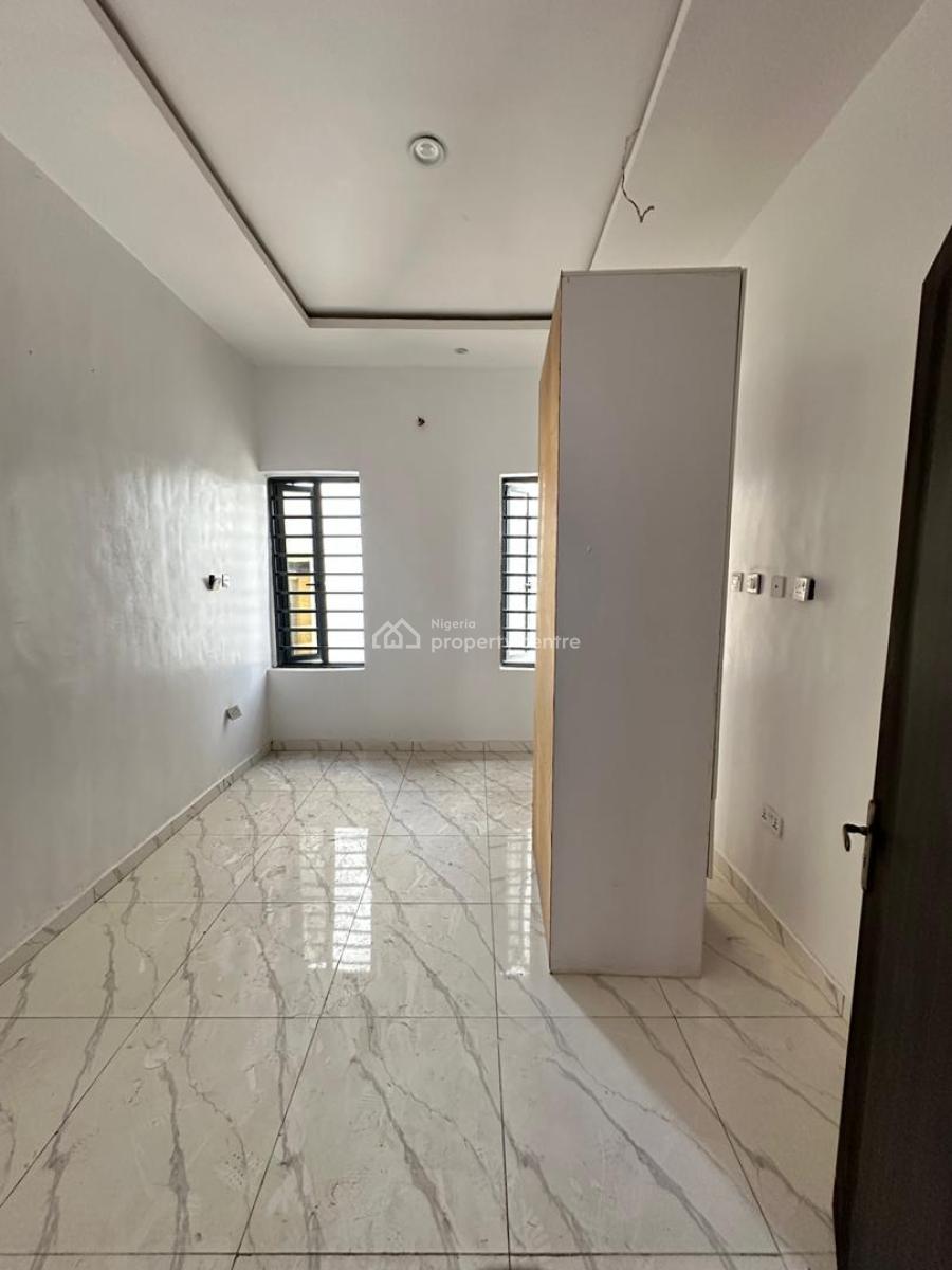 Well-built Luxury Spacious 3 Bedroom Terrace Duplex, Mobil Road, Ilaje, Ajah, Lagos, House for Sale