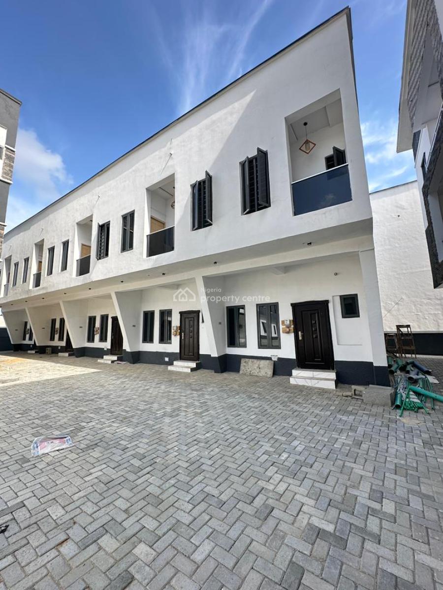 Well-built Luxury Spacious 3 Bedroom Terrace Duplex, Mobil Road, Ilaje, Ajah, Lagos, House for Sale