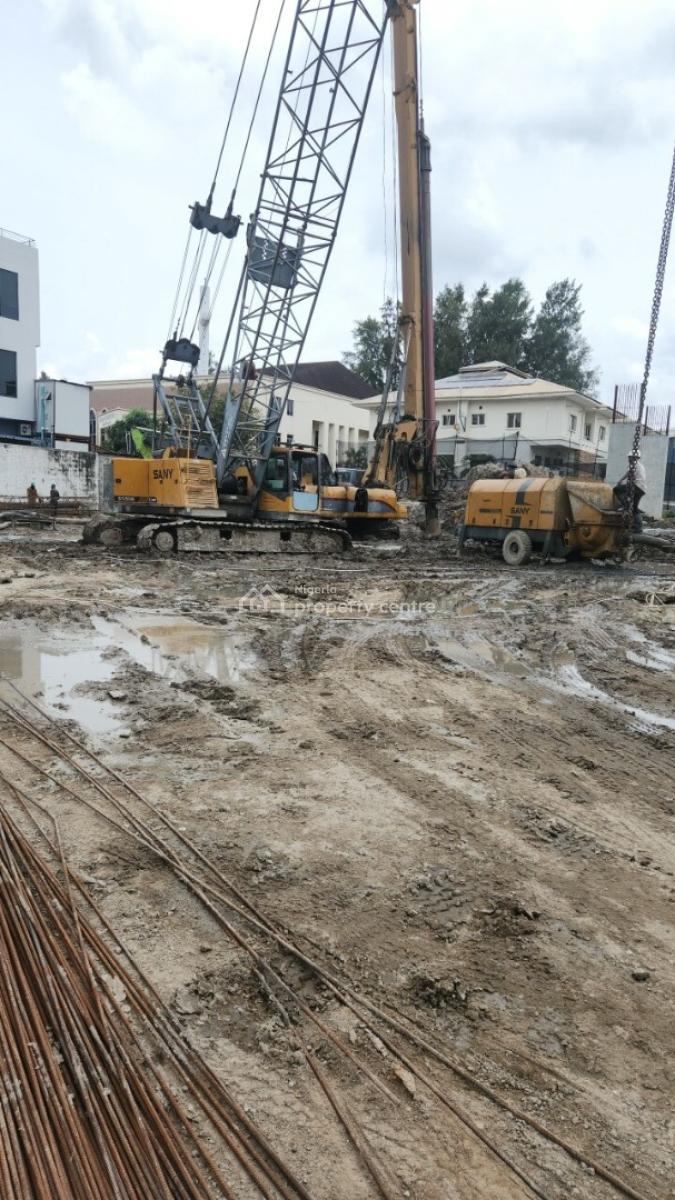 Luxury Apartments Comprising:   34 3 & 4-bedroom Units   4 Breathtakin, 4 Breathtaking Penthouses,resort-style Swimming Pool   Spa & Salon  St, Banana Island, Ikoyi, Lagos, Block of Flats for Sale