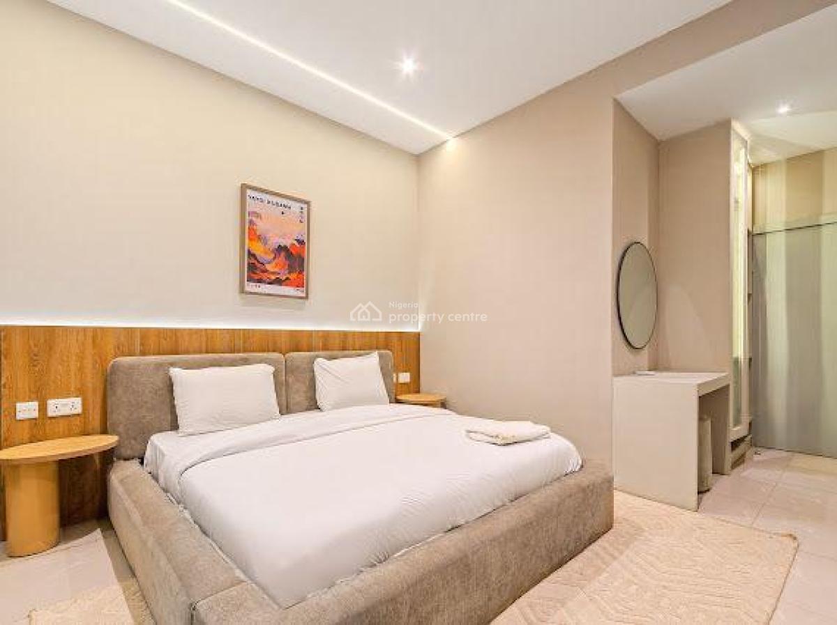 3 Bedroom Luxury Apartment, Abayomi Shonuga Crescent, Lekki Phase 1, Lekki, Lagos, Flat / Apartment Short Let