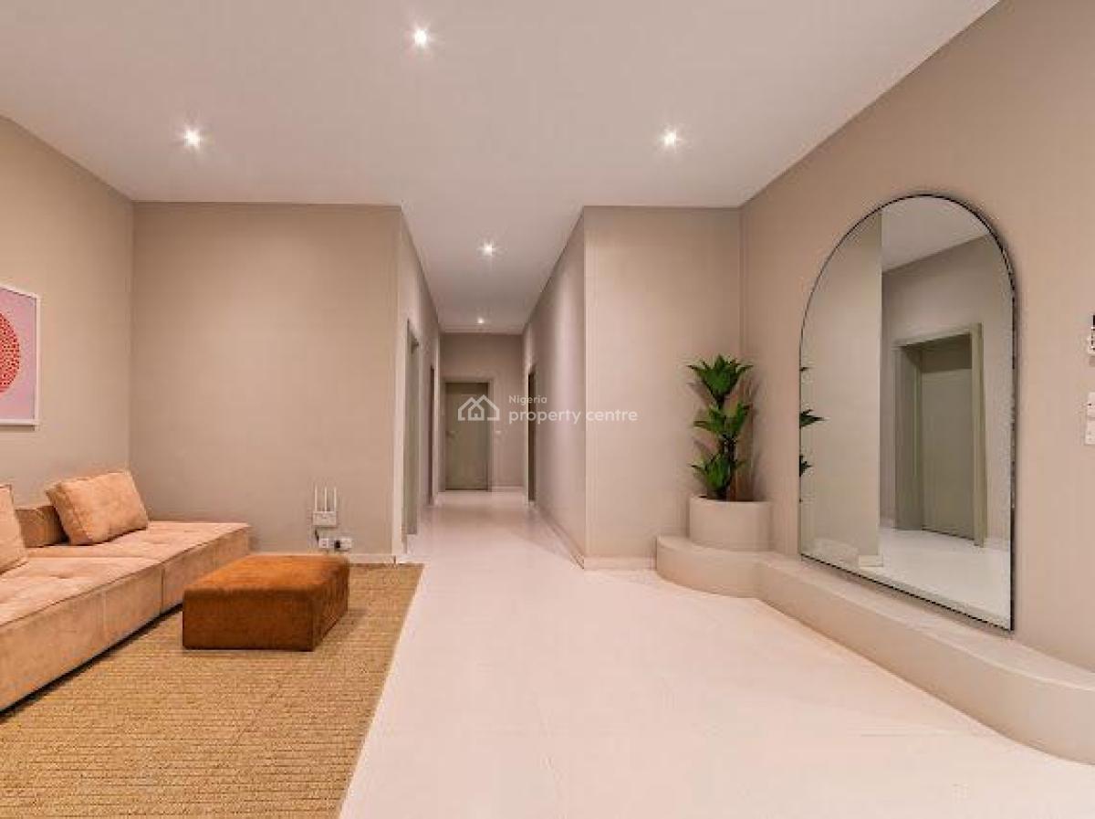 3 Bedroom Luxury Apartment, Abayomi Shonuga Crescent, Lekki Phase 1, Lekki, Lagos, Flat / Apartment Short Let