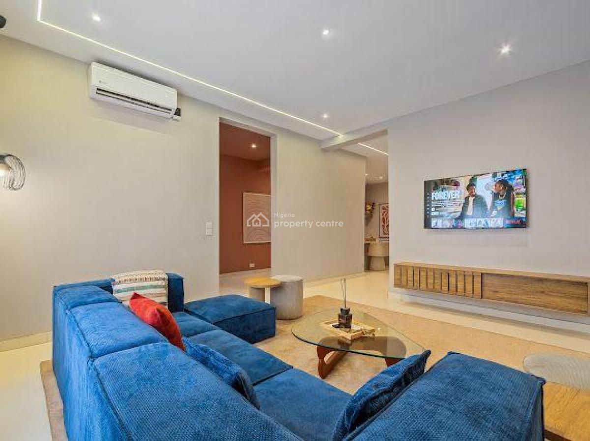 3 Bedroom Luxury Apartment, Abayomi Shonuga Crescent, Lekki Phase 1, Lekki, Lagos, Flat / Apartment Short Let