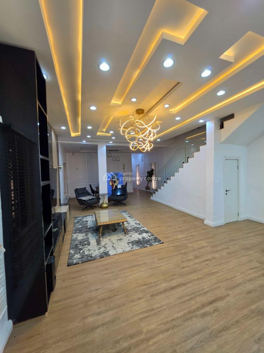 5bedroom Fully Detached Duplex    Amenities:  - [ ] Fitted Kit, Ajah, Lagos, Detached Duplex for Sale