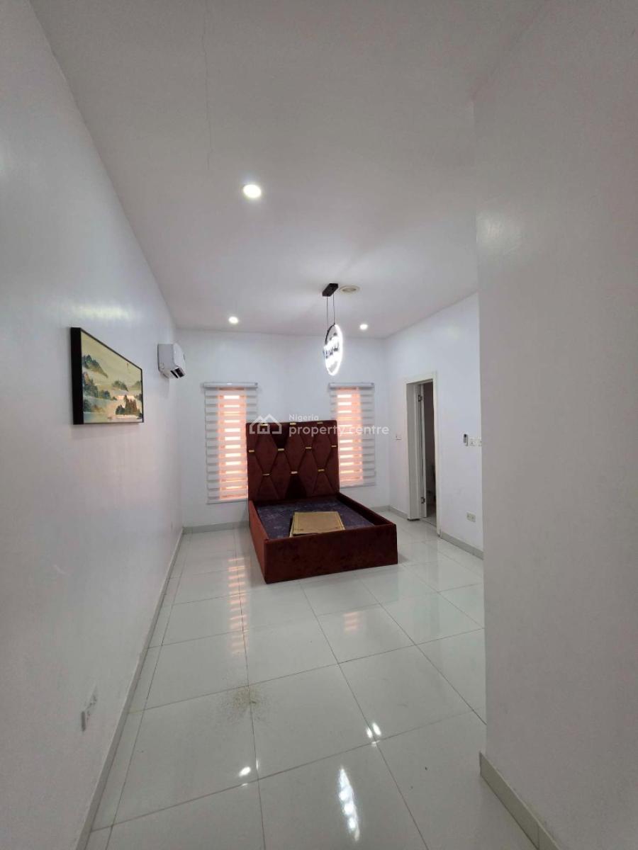 5bedroom Fully Detached Duplex    Amenities:  - [ ] Fitted Kit, Ajah, Lagos, Detached Duplex for Sale