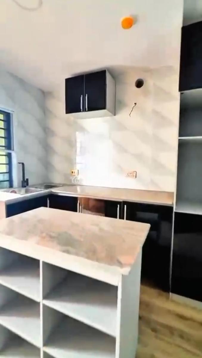 Newly Built 2 Bedroom with Boys Quarters in Serene Secured Lekki 1, in Secured Estate at Lekki Phase 1, Lekki Phase 1, Lekki, Lagos, Flat / Apartment for Rent