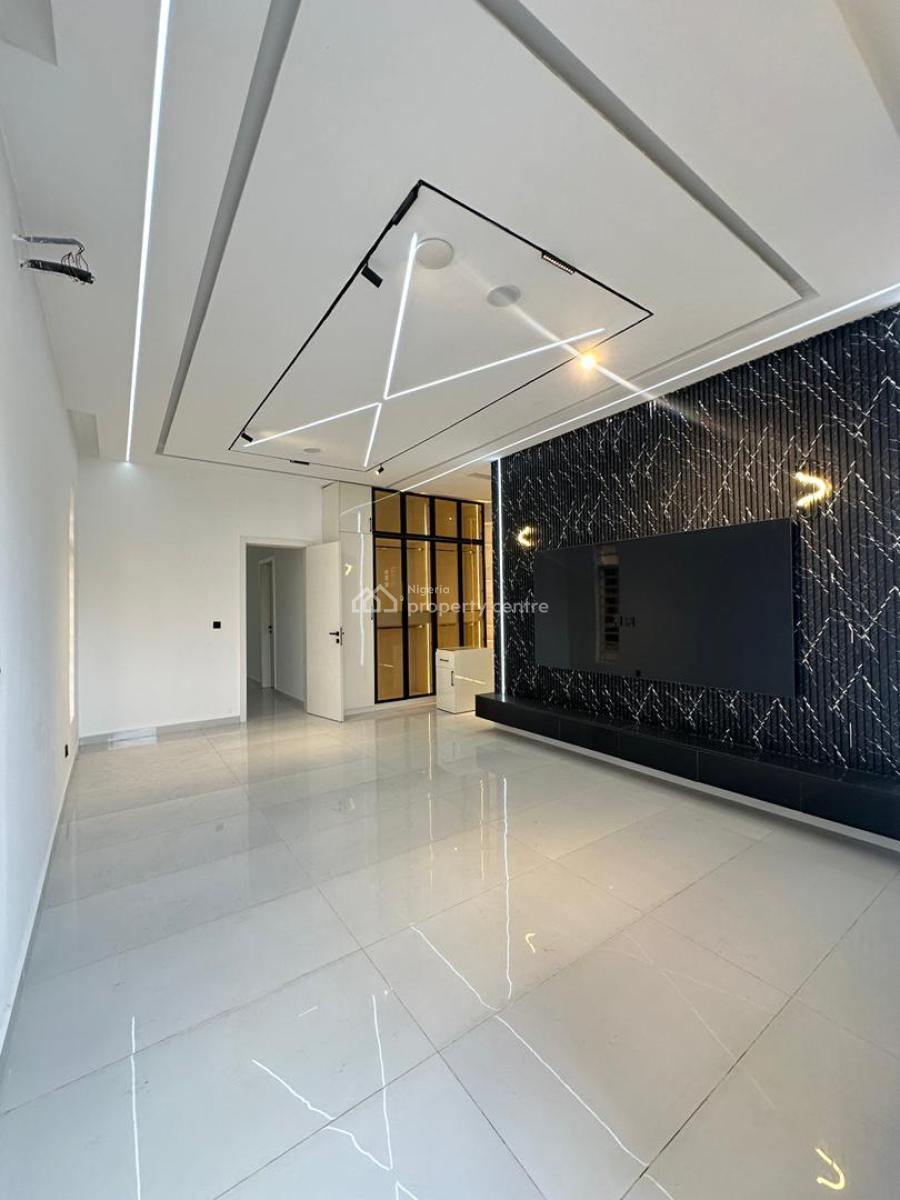 Exquisite Luxury Spacious 5 Bedroom Fully Detached Duplex + Bq & Pool, Ologolo, Lekki, Lagos, Detached Duplex for Sale