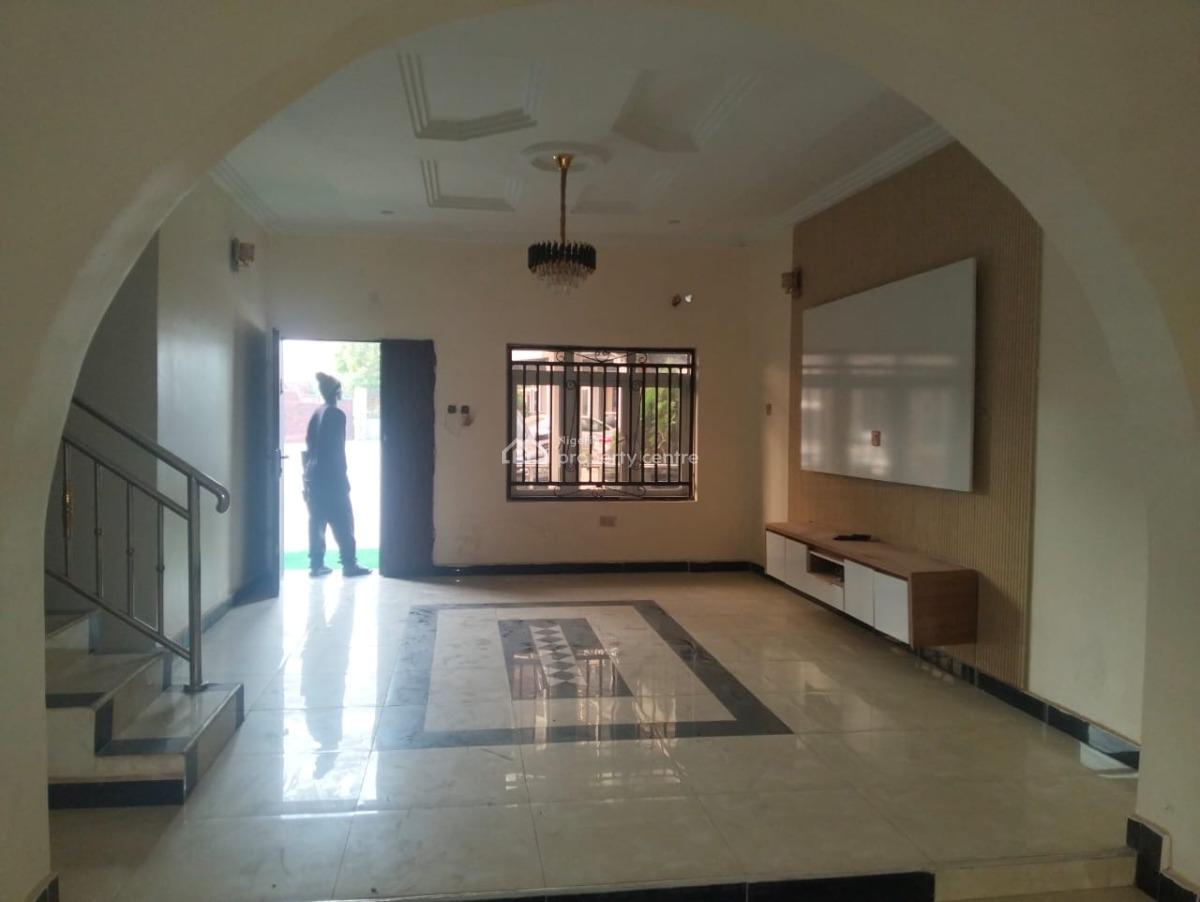 Brand New Luxury 5 Bedroom Terrace Duplex Within a Mini Estate, Area 1, Close to Divine Hand of God Church, Garki, Abuja, Garki, Abuja, Terraced Duplex for Sale
