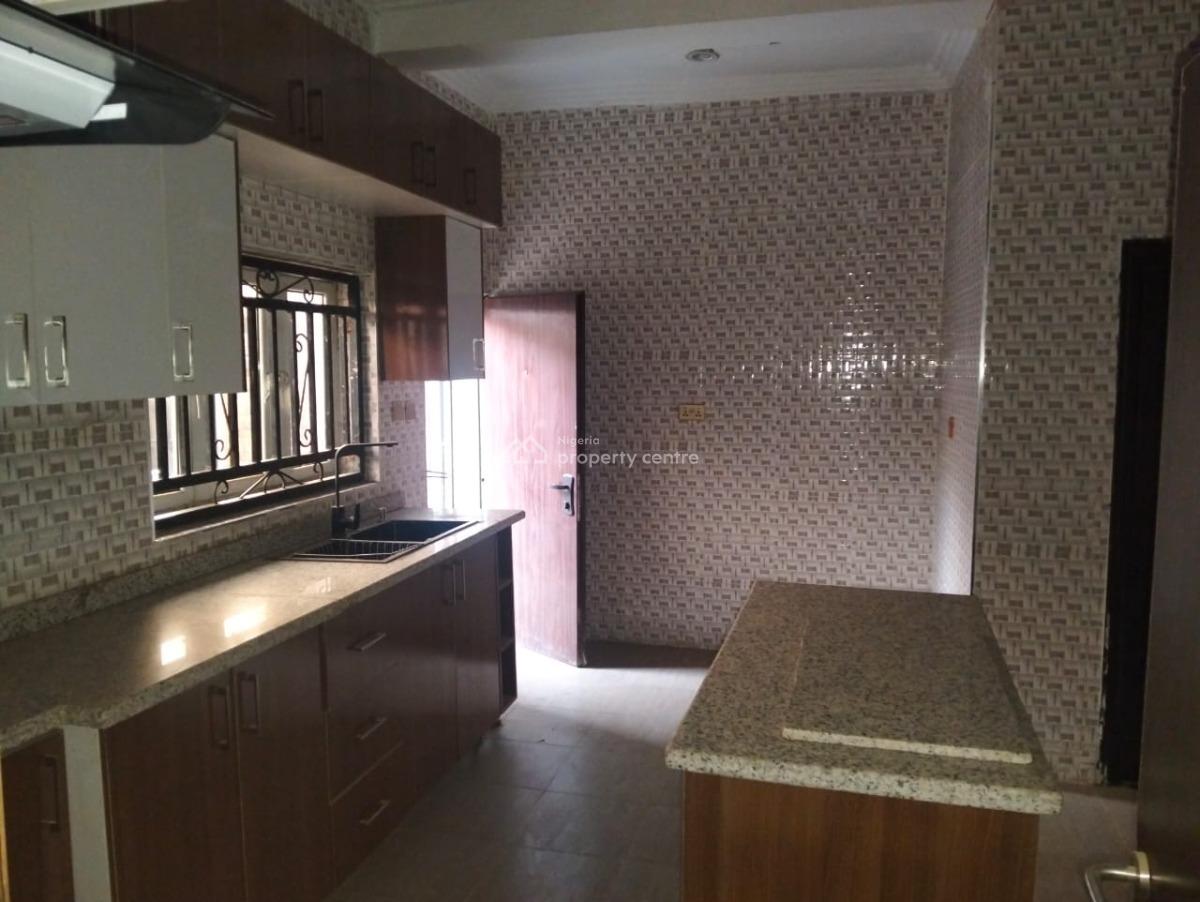 Brand New Luxury 5 Bedroom Terrace Duplex Within a Mini Estate, Area 1, Close to Divine Hand of God Church, Garki, Abuja, Garki, Abuja, Terraced Duplex for Sale