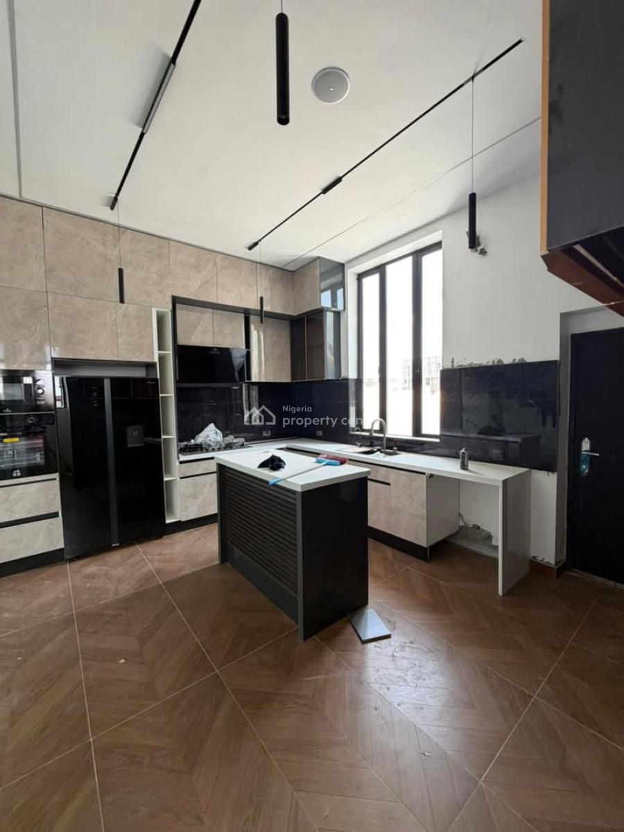 Prime Built 5 Bedroom Semi Detached, Lekki Phase 1, Lekki, Lagos, Semi-detached Duplex for Sale