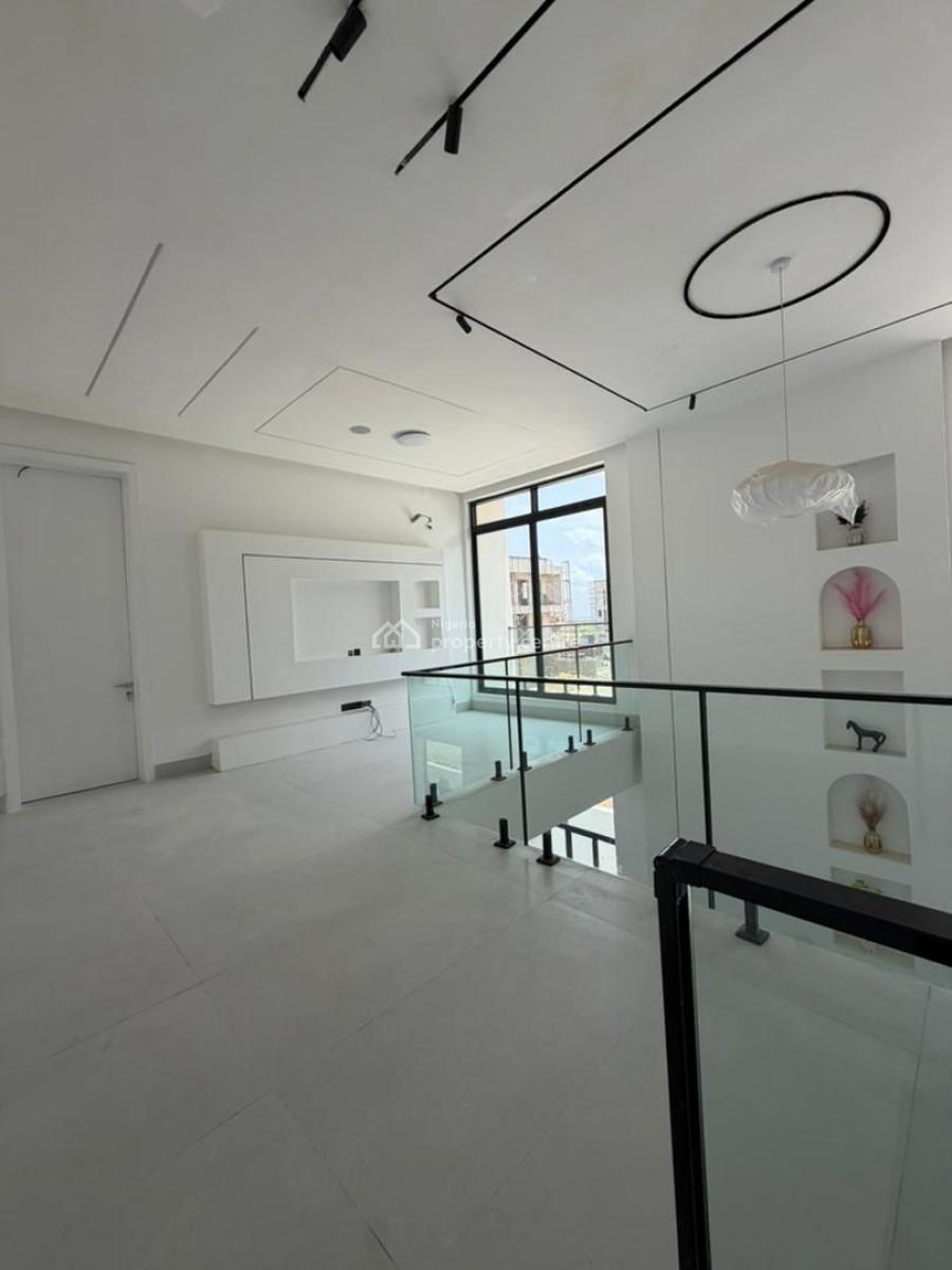 Prime Built 5 Bedroom Semi Detached, Lekki Phase 1, Lekki, Lagos, Semi-detached Duplex for Sale