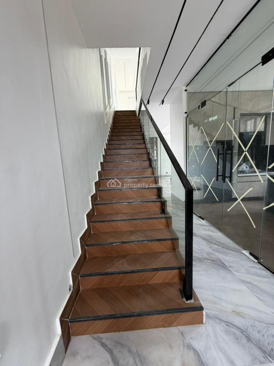 Prime Built 5 Bedroom Semi Detached, Lekki Phase 1, Lekki, Lagos, Semi-detached Duplex for Sale