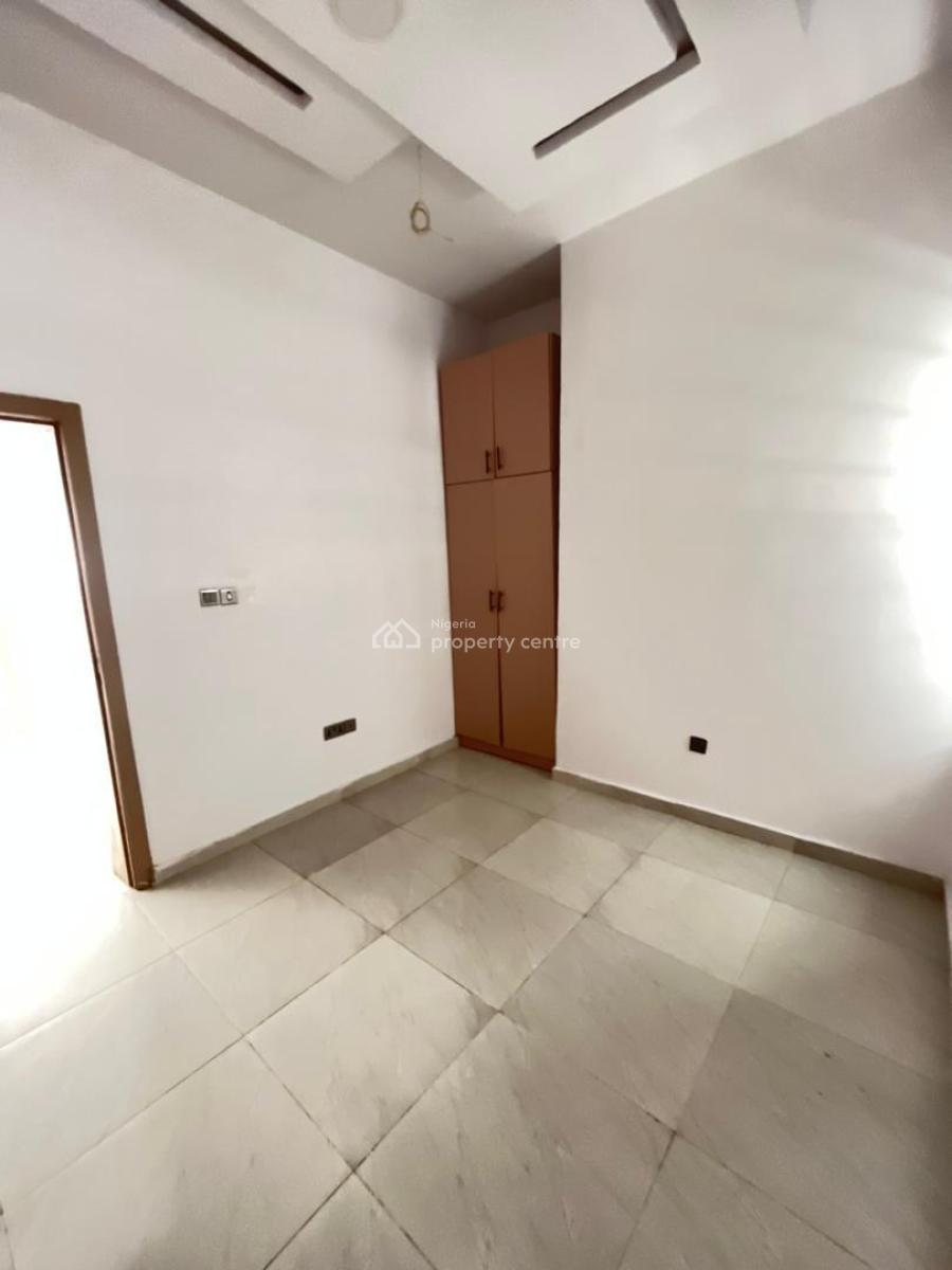 4 Bedroom Semi-detached Duplex with Bq, Ikota, Lekki, Lagos, Semi-detached Duplex for Rent