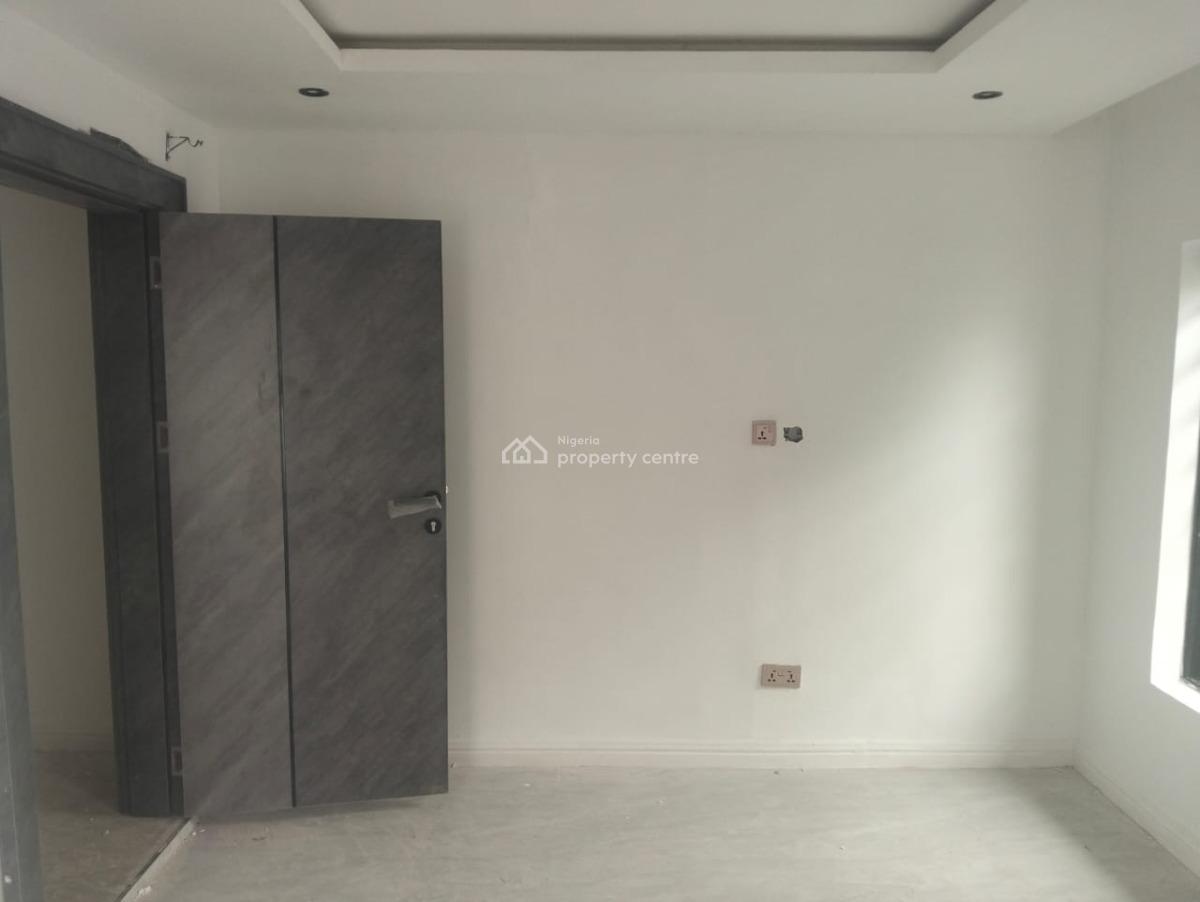 a Newly Refurbished Block of 3 Units 3 Bedroom and 2 Bedroom Flats, Wuse Zone 6, Zone 6, Wuse, Abuja, Flat / Apartment for Rent