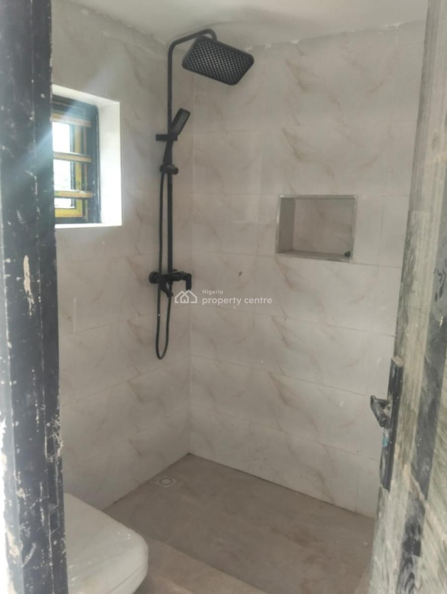 a Newly Refurbished Block of 3 Units 3 Bedroom and 2 Bedroom Flats, Wuse Zone 6, Zone 6, Wuse, Abuja, Flat / Apartment for Rent